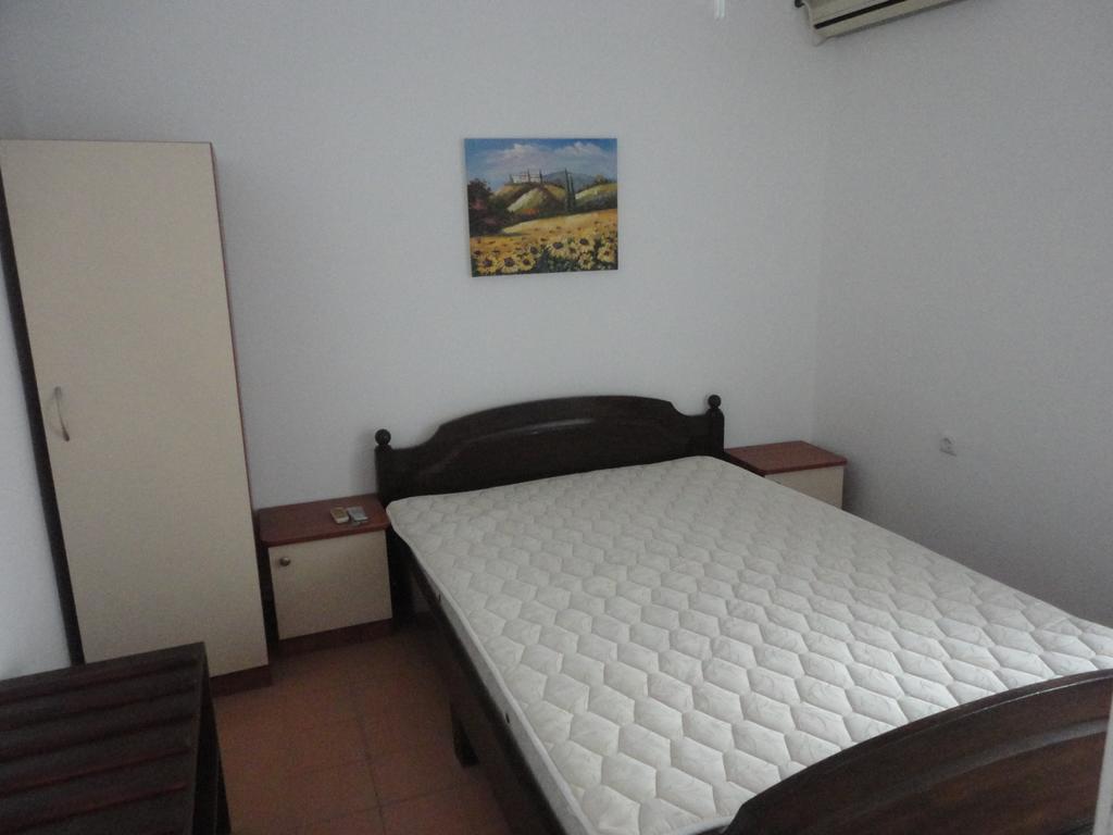 Guest Rooms Casa Luba Sveti Vlas Ruang foto