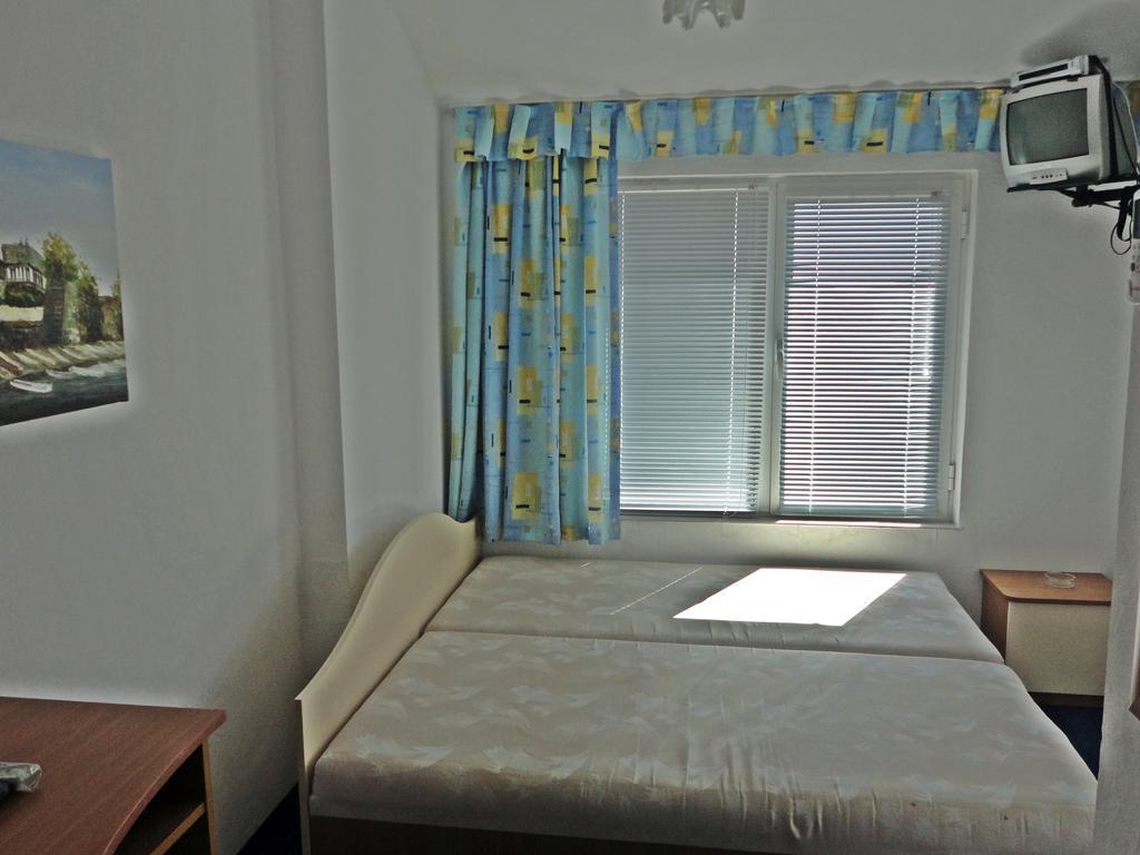 Guest Rooms Casa Luba Sveti Vlas Ruang foto