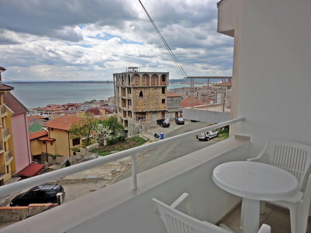 Guest Rooms Casa Luba Sveti Vlas Bagian luar foto