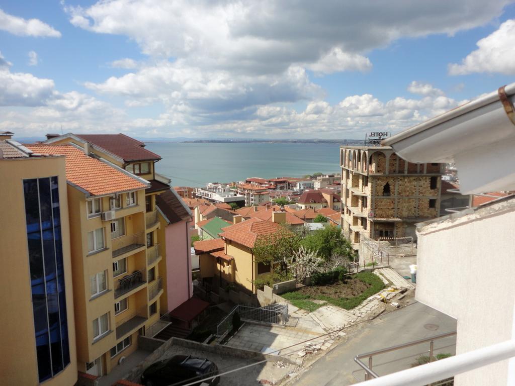 Guest Rooms Casa Luba Sveti Vlas Ruang foto